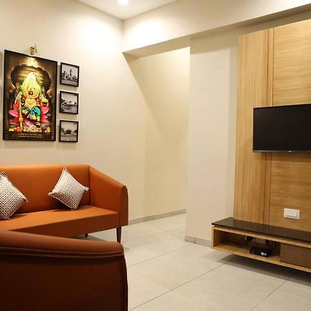 'Sumadhu Homes 301 ' Kolhapur Eksteriør bilde